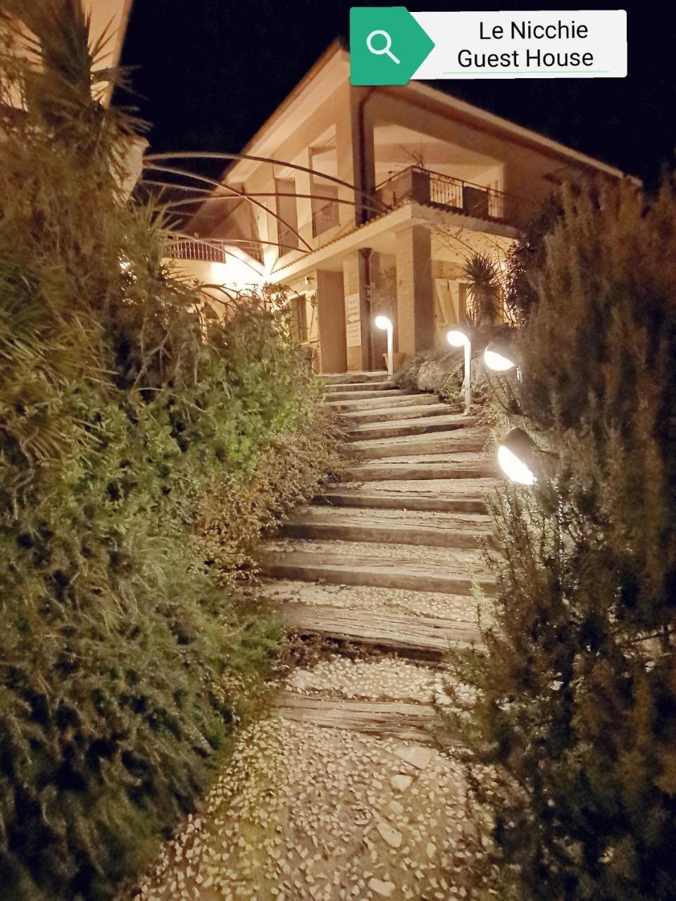 Le Nicchie Guest House 루체라 외부 사진