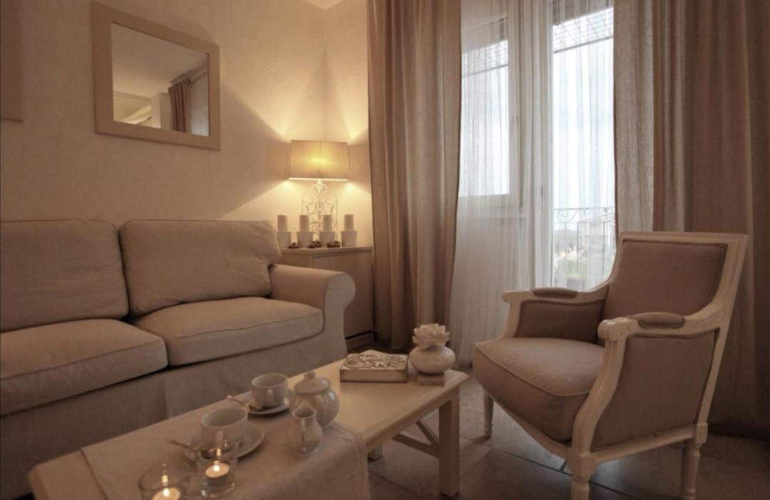 Le Nicchie Guest House 루체라 외부 사진